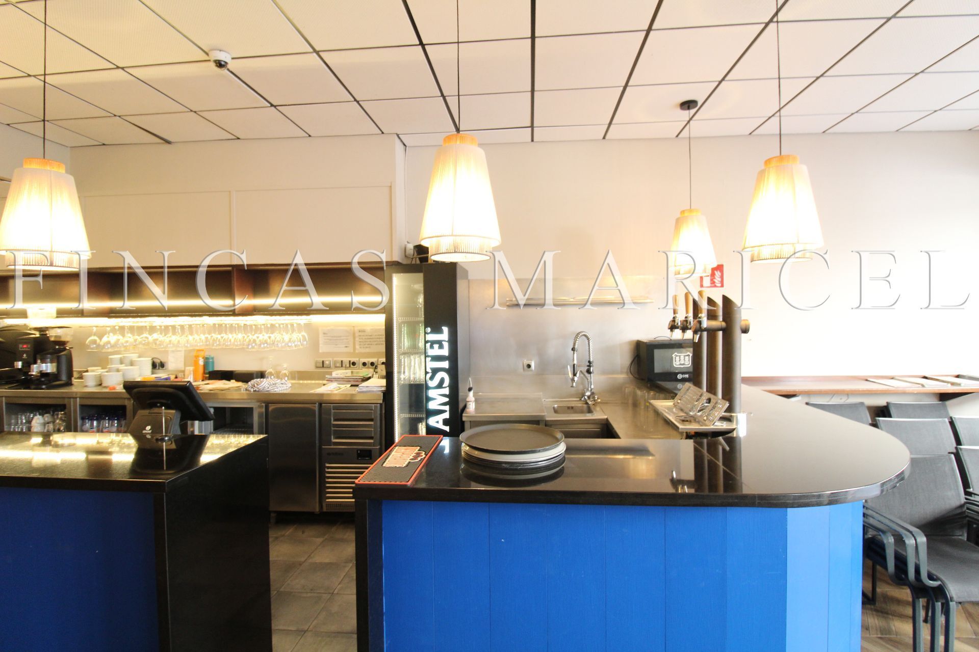 Retail in Sitges, Barcelona to rent Interior Photo- Image 1 of 32
