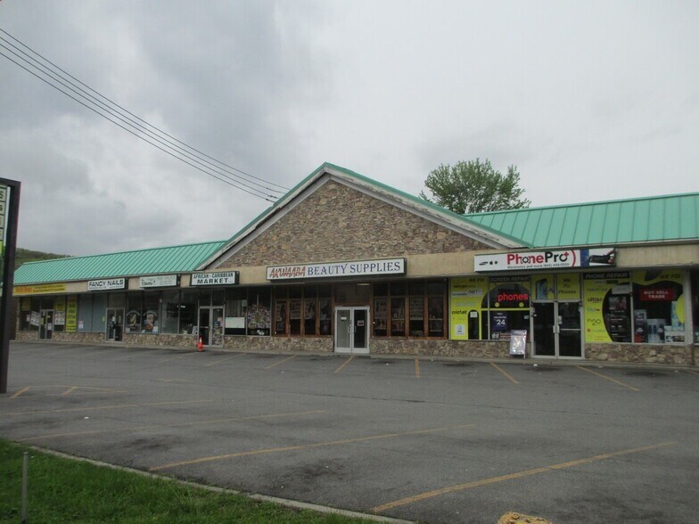 15 S Route 9W, West Haverstraw, NY for sale - Building Photo - Image 1 of 1