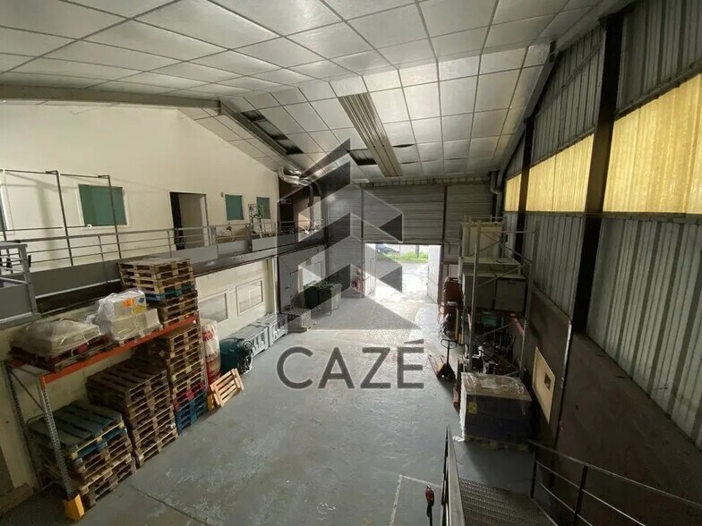 Industrial in Bordeaux for sale - Interior Photo - Image 2 of 11