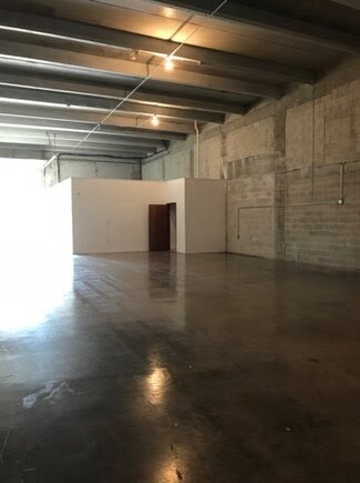 More details for 6991-6995 NW 82nd Ave, Miami, FL - Industrial for Rent