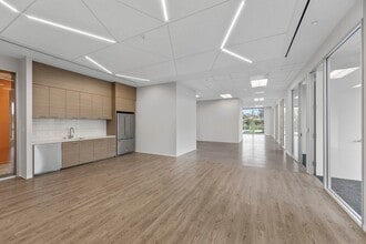 46 Discovery, Irvine, CA to rent Interior Photo- Image 1 of 5