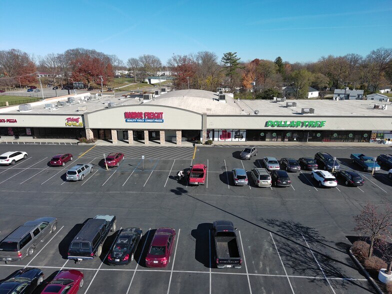 707 S Madison Ave, Greenwood, IN for rent - Building Photo - Image 1 of 11