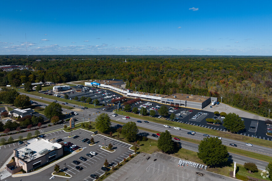 1040-1172 Temple Ave, Colonial Heights, VA for sale - Aerial - Image 1 of 1