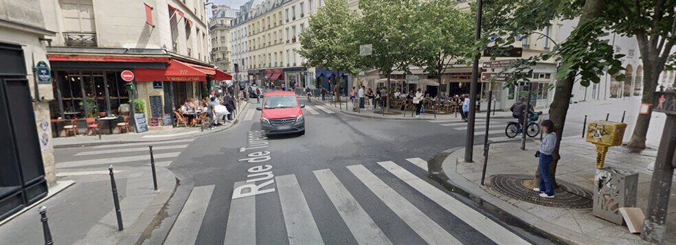 Retail in Paris to rent - Building Photo - Image 1 of 1