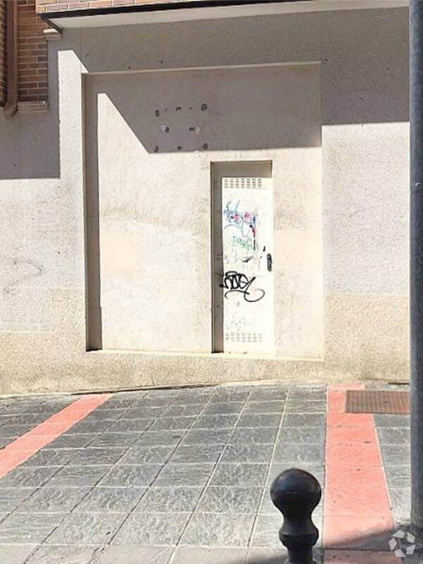 Retail in Ávila, Ávila to rent Interior Photo- Image 1 of 6