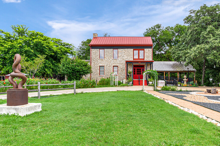 101 N Main St, Salado, TX for sale - Building Photo - Image 1 of 1