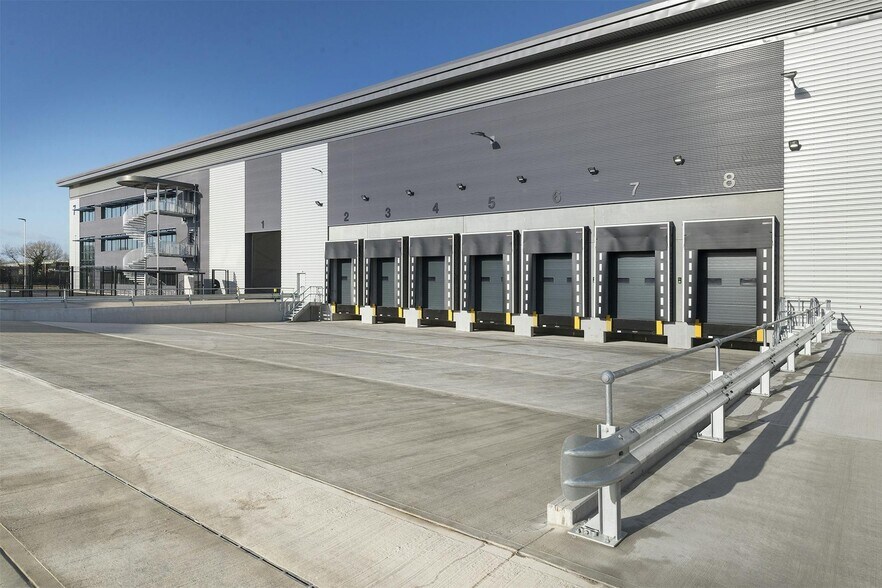 Faraday Rd, Swindon for sale - Primary Photo - Image 1 of 1