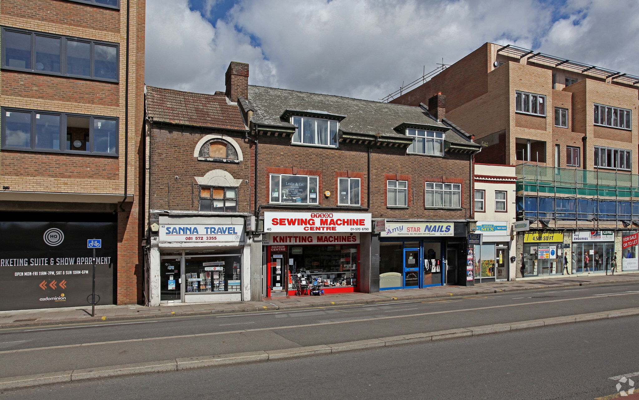 40 High St, Hounslow to rent Primary Photo- Image 1 of 5