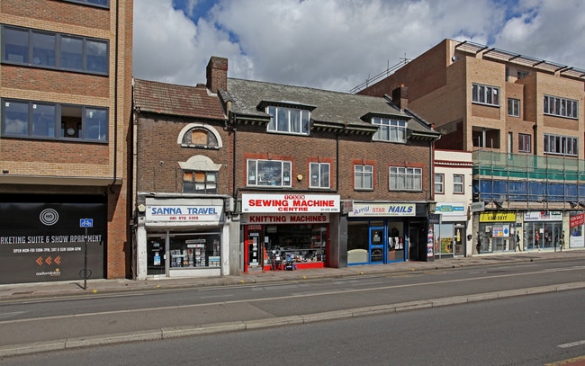 More details for 40 High St, Hounslow - Retail to Rent