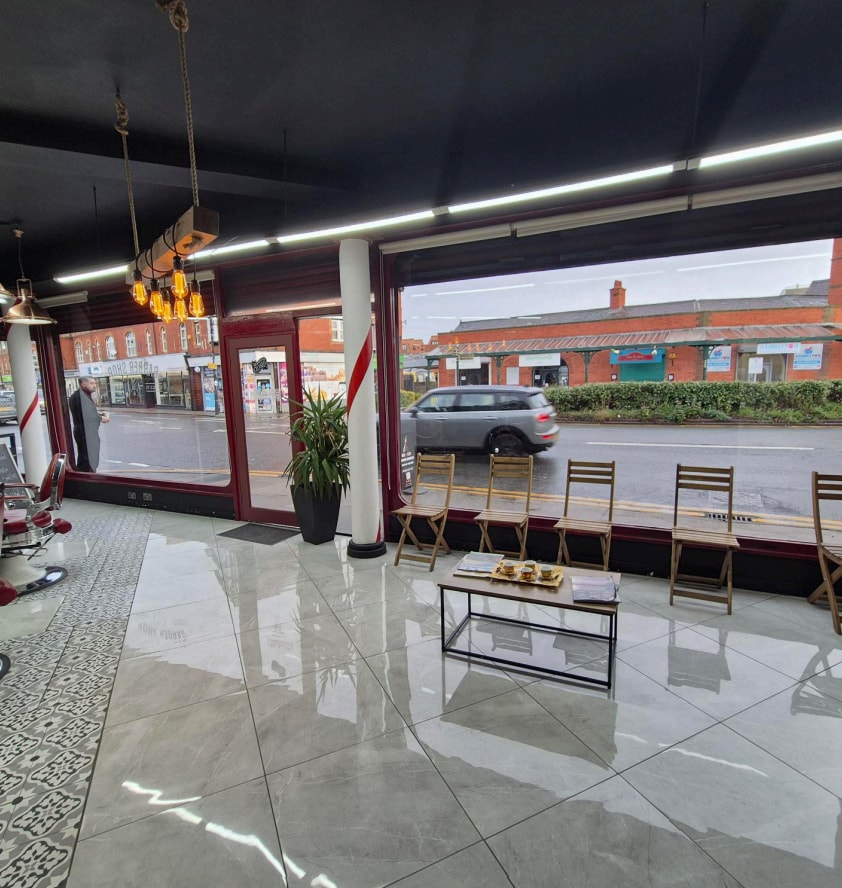 24 Grange Rd, Wirral to rent Interior Photo- Image 1 of 2