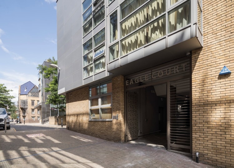 11 Eagle Ct, London for sale - Building Photo - Image 1 of 1