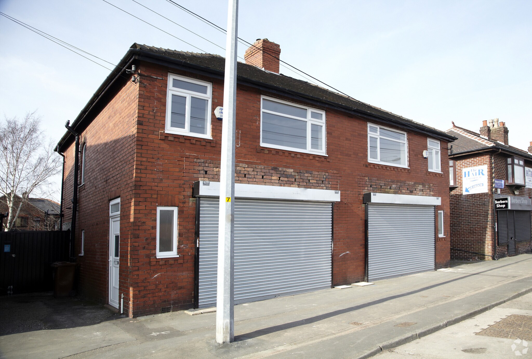 Office in Oldham for sale Primary Photo- Image 1 of 1