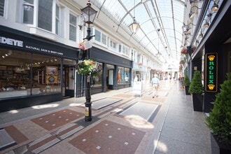 1-24 Old Christchurch Rd, Bournemouth to rent Building Photo- Image 2 of 5