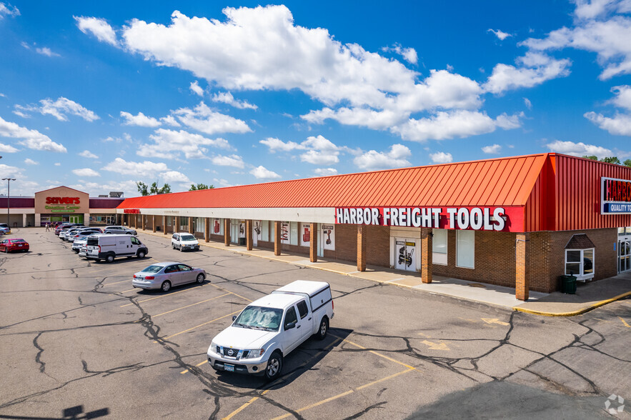 3316-3330 W Division St, Saint Cloud, MN for sale - Primary Photo - Image 1 of 1