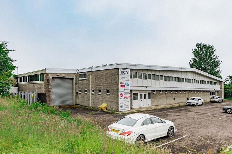 6-8 Glenfield Rd, East Kilbride to rent - Primary Photo - Image 1 of 7