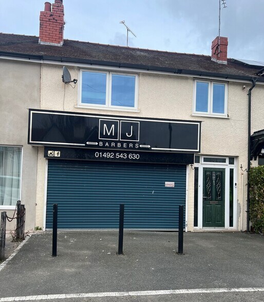 108A Penrhyn Av, Colwyn Bay for sale - Primary Photo - Image 1 of 1