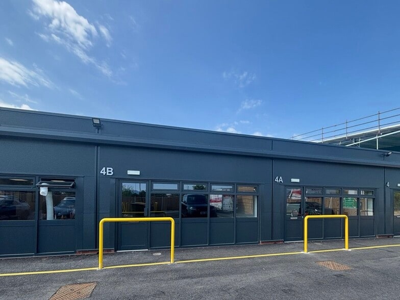 4B Snetterton Business Park, Norwich to rent - Building Photo - Image 3 of 3