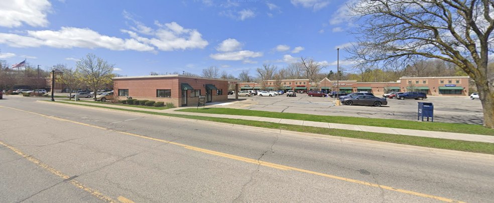 218-300 W Main St, Flushing, MI for rent - Building Photo - Image 1 of 2