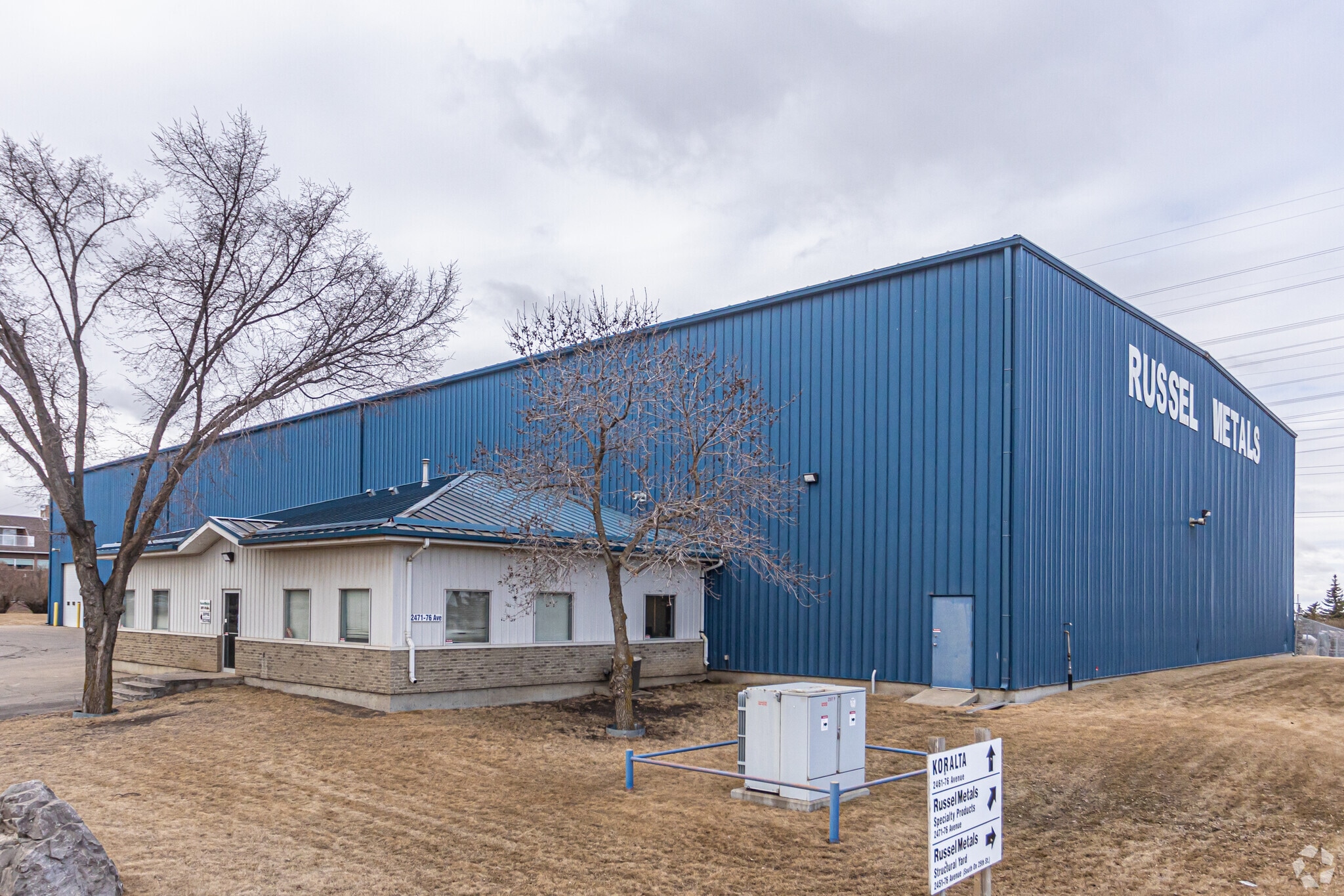 2471 76th Ave NW, Edmonton, AB for sale Primary Photo- Image 1 of 7