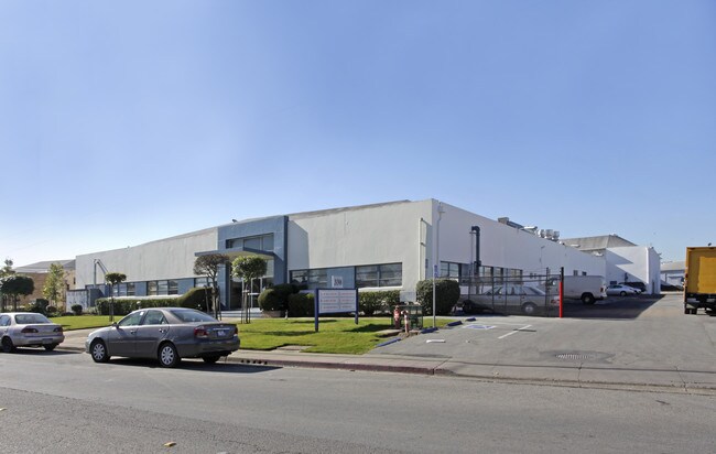 More details for 330 Shaw Rd, South San Francisco, CA - Industrial to Rent