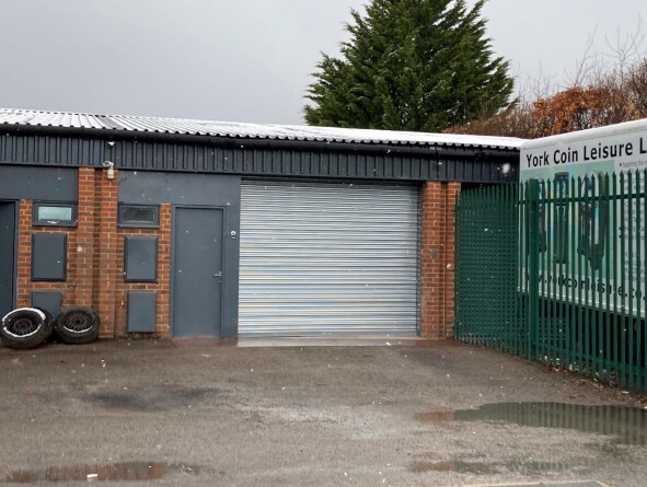 4-10 Roland Ct, York for sale Primary Photo- Image 1 of 1