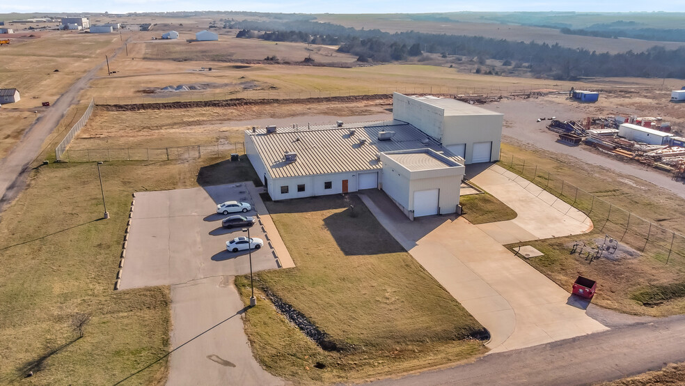 425 W Airport Rd, Hinton, OK for sale - Building Photo - Image 3 of 70