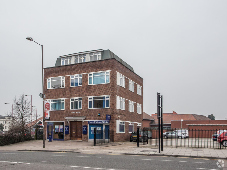 90-92 High St, Feltham, TW13 4ES - Gavel House | LoopNet UK