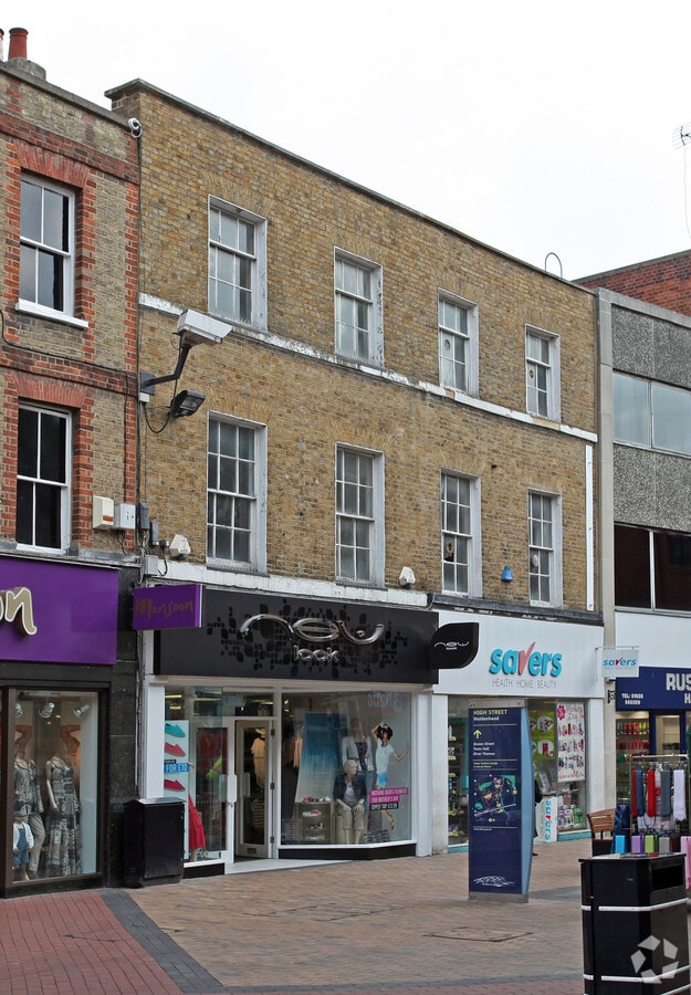 7072 High St, Maidenhead SL6 1PY Retail for Rent