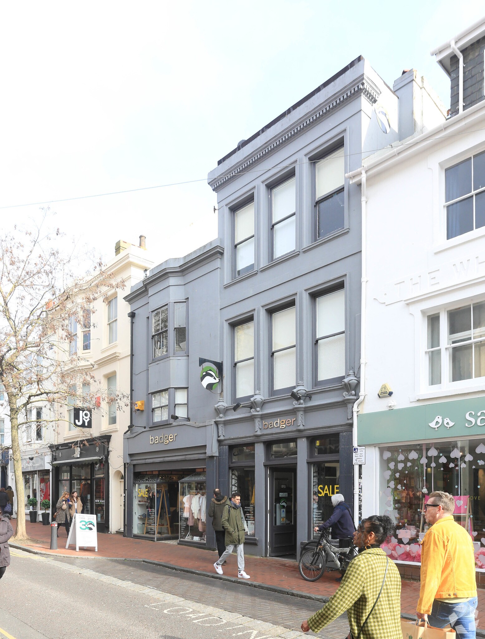25-26 Bond St, Brighton for sale Primary Photo- Image 1 of 1