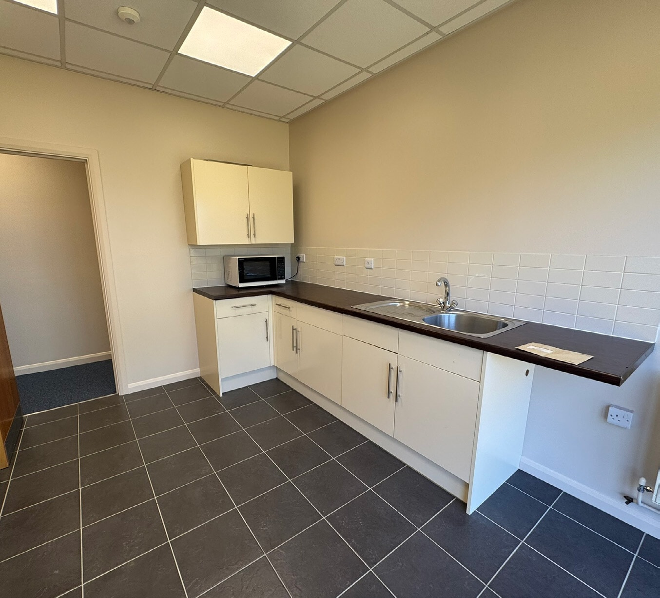 Wainman Rd, Peterborough to rent Interior Photo- Image 1 of 7