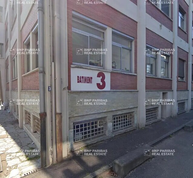 Office in Lyon to rent - Building Photo - Image 3 of 11