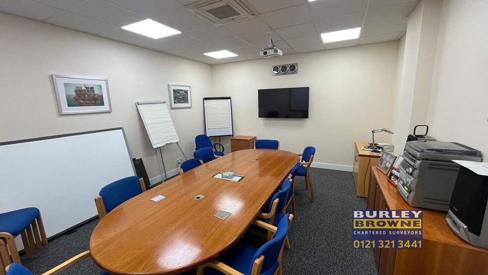 Westgate, Aldridge to rent - Building Photo - Image 3 of 10