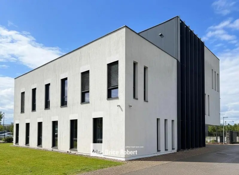 3 Rue Jean Carmet, Saint-Priest for sale Building Photo- Image 1 of 21
