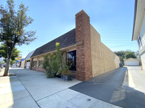 833 N Hollywood Way, Burbank, CA for sale Building Photo- Image 1 of 1