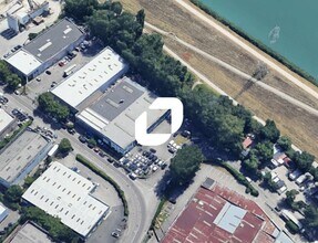 Impasse Louis Saillant, Vaulx-en-Velin, RHO - Aerial map view