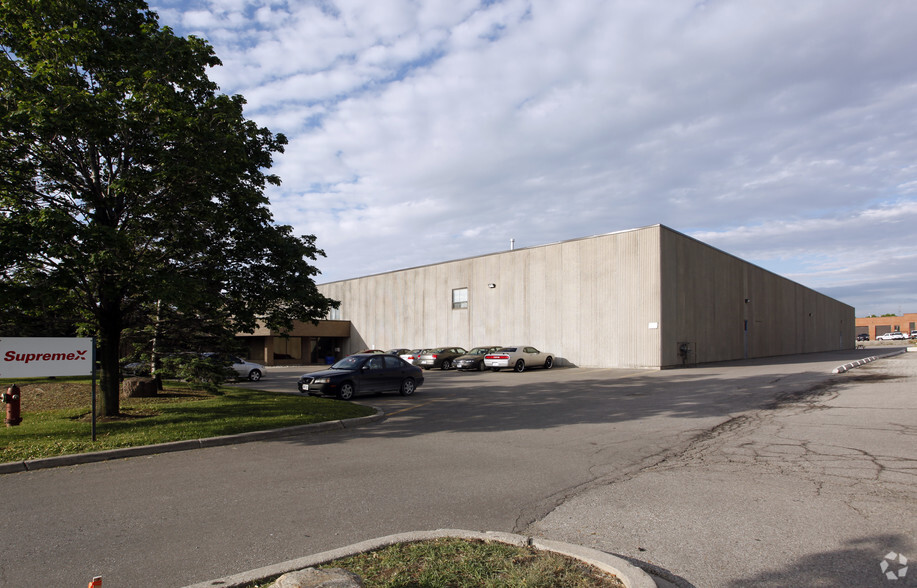 5300 Tomken Rd, Mississauga, ON for sale - Primary Photo - Image 1 of 2