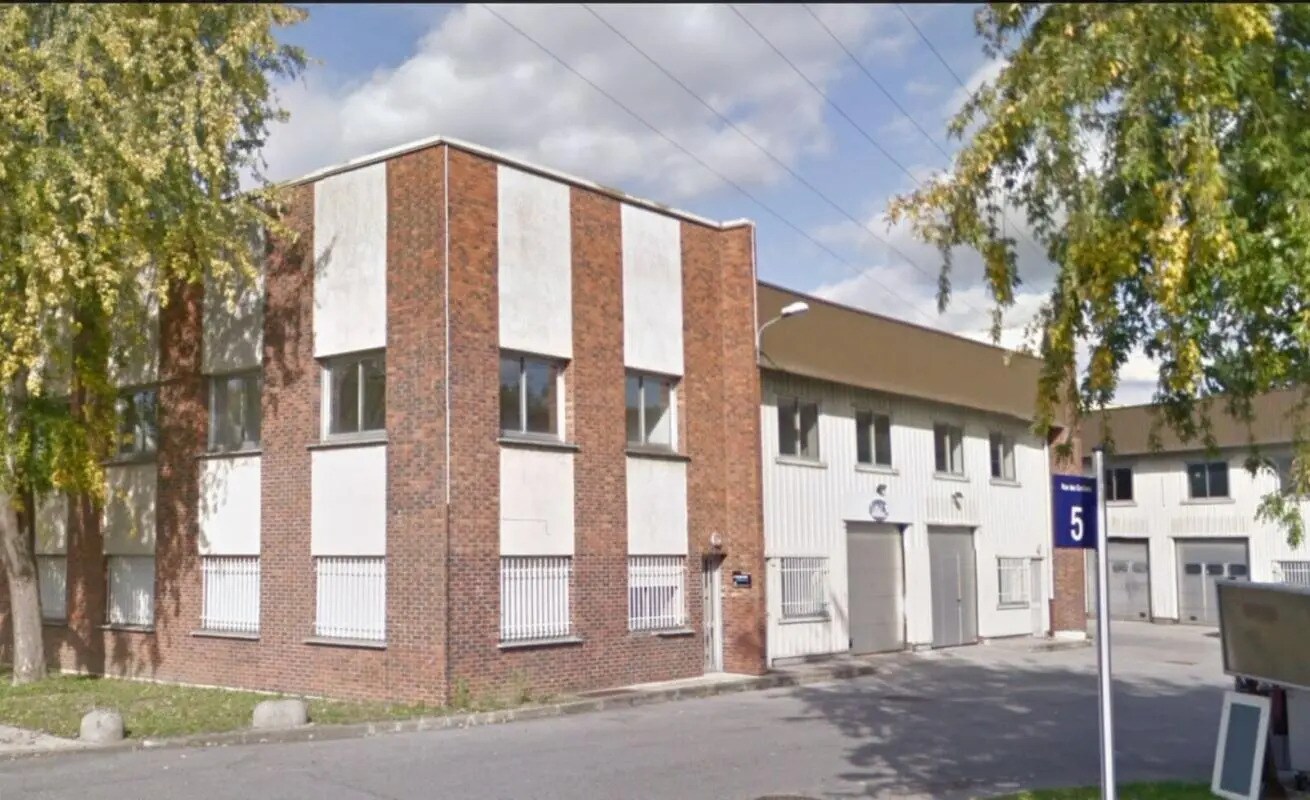 Light Industrial in Lisses to rent Building Photo- Image 1 of 21