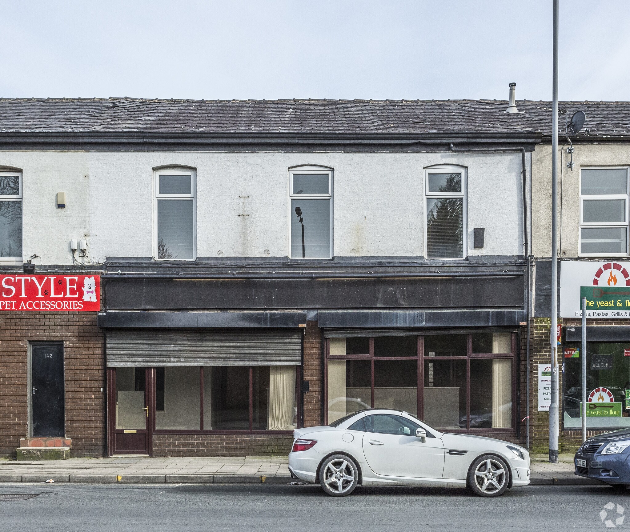 138-140 Bury New Rd, Manchester for sale Primary Photo- Image 1 of 1
