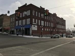 100 E Main St, Barnesville, OH for sale Building Photo- Image 1 of 1