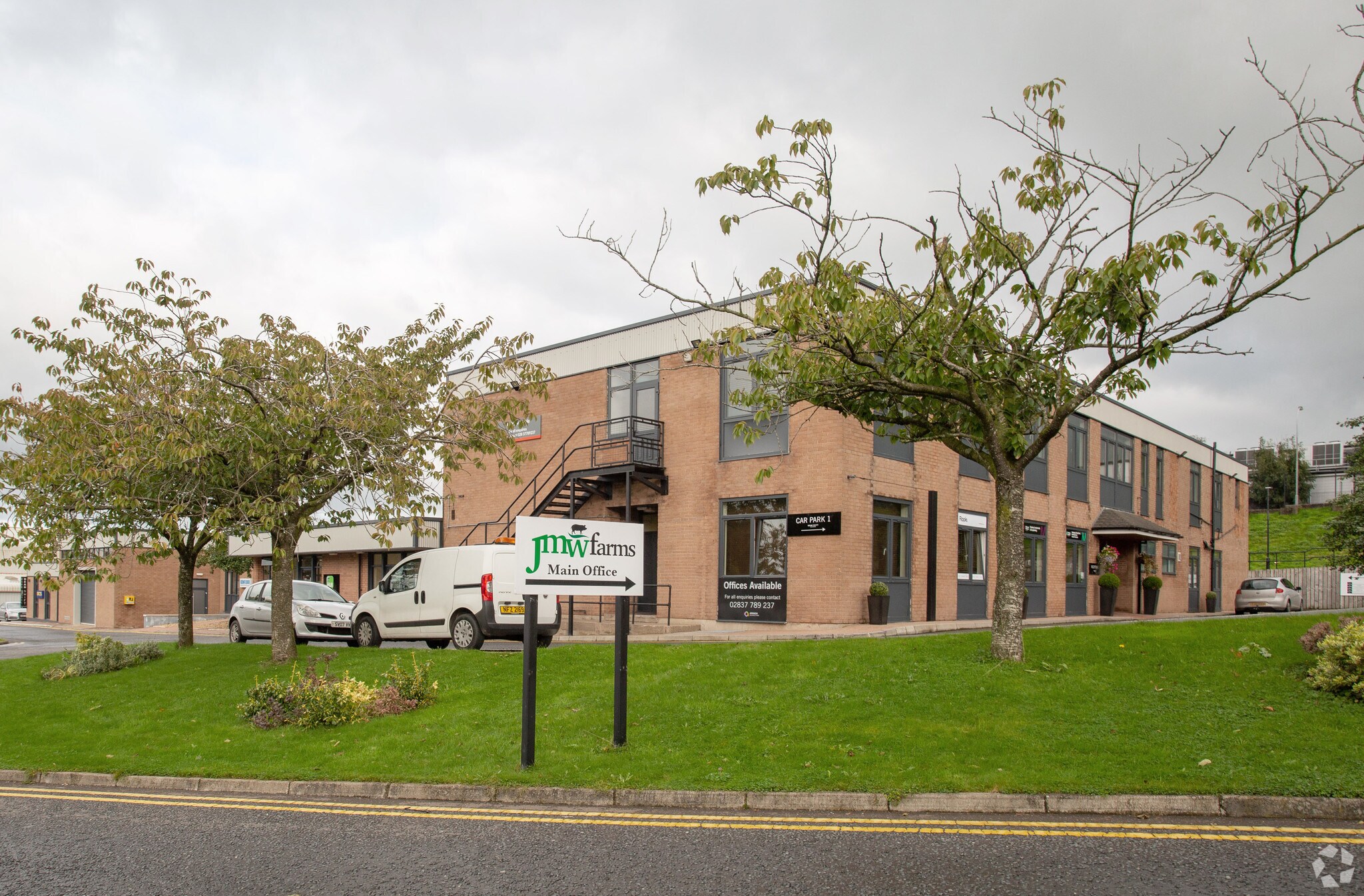 Dean Swift Building, Lowrys Rd, Armagh to rent Primary Photo- Image 1 of 3
