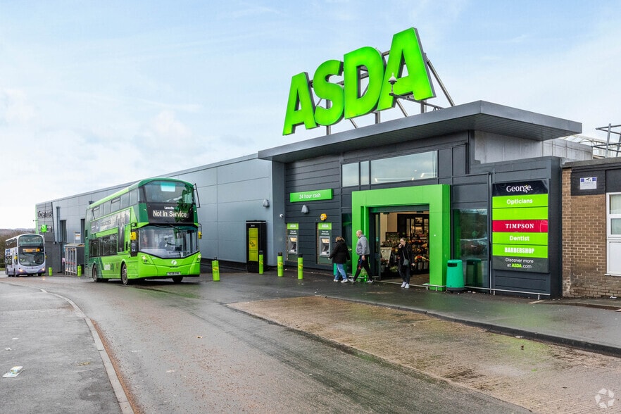 Holt Rd, Leeds for sale - Primary Photo - Image 1 of 1