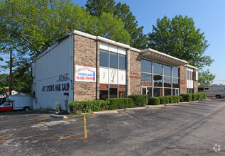 9430 Parkway E, Birmingham, AL for rent Building Photo- Image 1 of 1