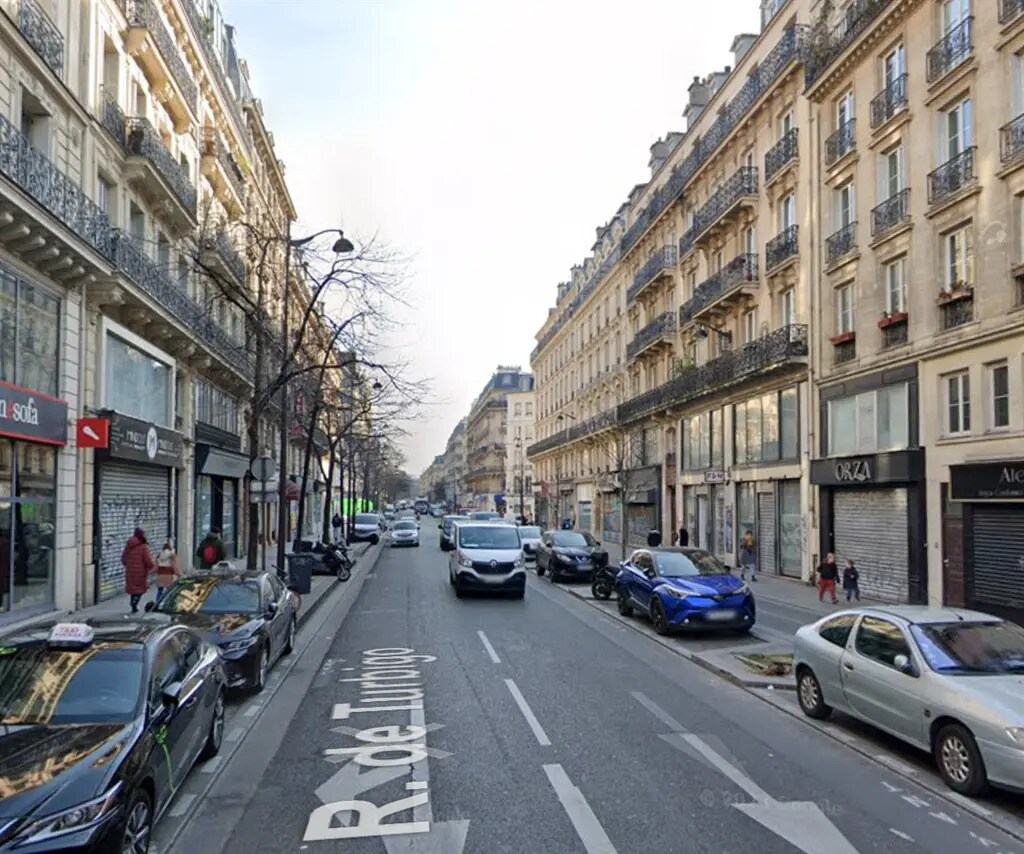 Retail in Paris to rent Building Photo- Image 1 of 14