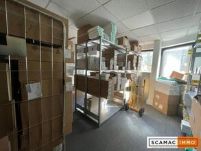 Office in Le Kremlin-Bicêtre for sale Interior Photo- Image 2 of 4