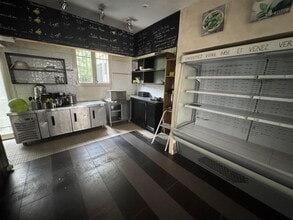 44 Rue Anatole France, Levallois-Perret to rent Interior Photo- Image 2 of 3