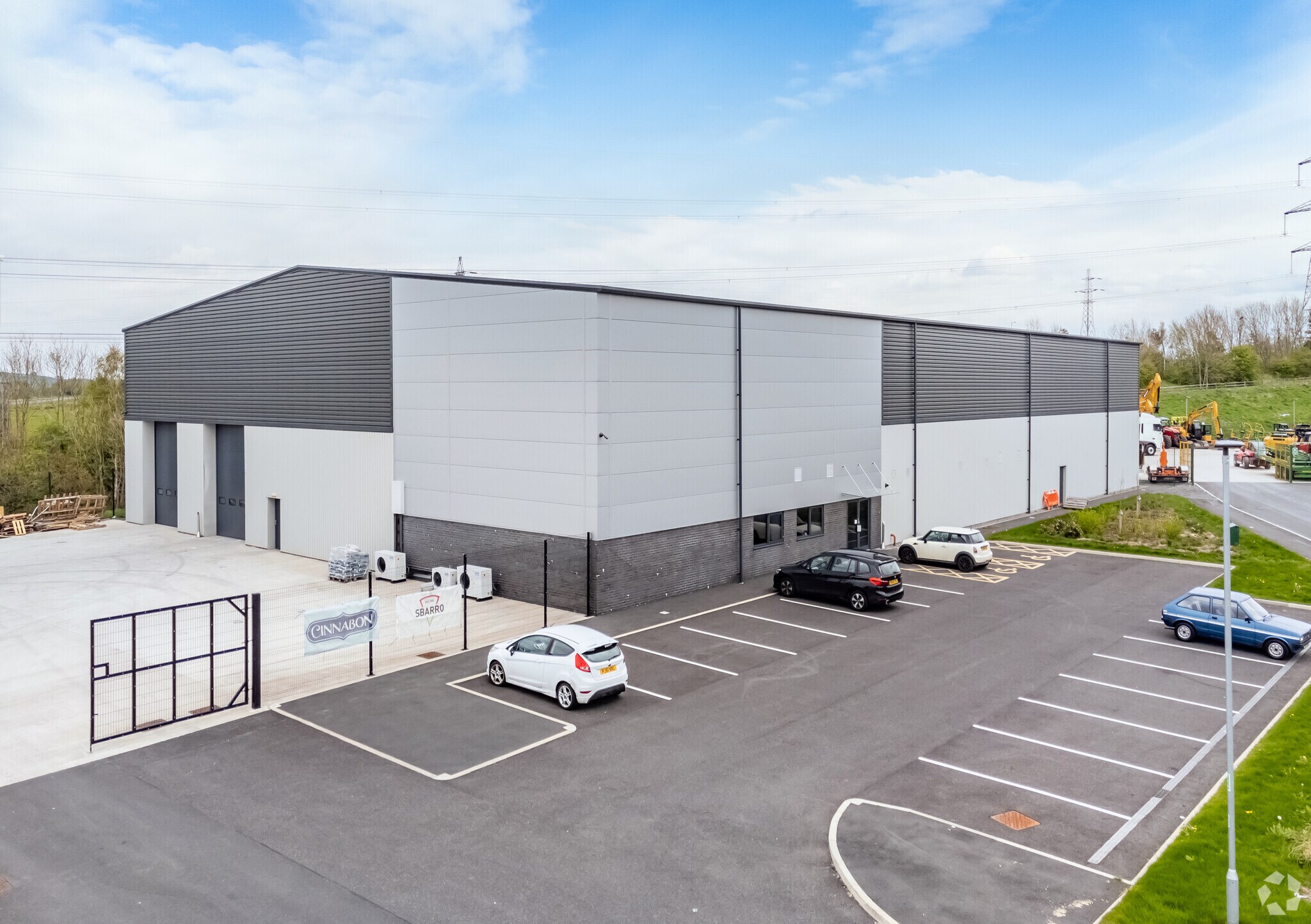 Frontier Av, Rishton for sale Primary Photo- Image 1 of 1