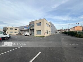 36 Boulevard Louise Michel, Gennevilliers to rent Interior Photo- Image 2 of 8