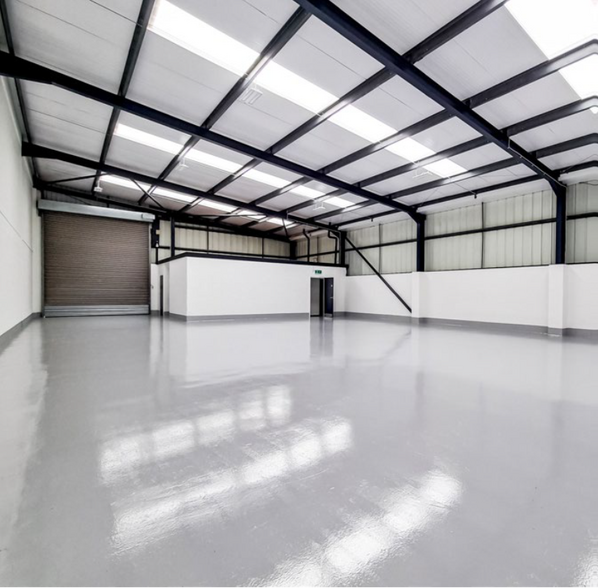 Minden Rd, Sutton to rent - Building Photo - Image 3 of 5