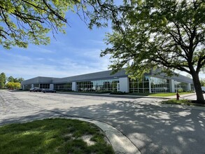 12302-12388 Hancock St, Carmel, IN for rent Building Photo- Image 1 of 5