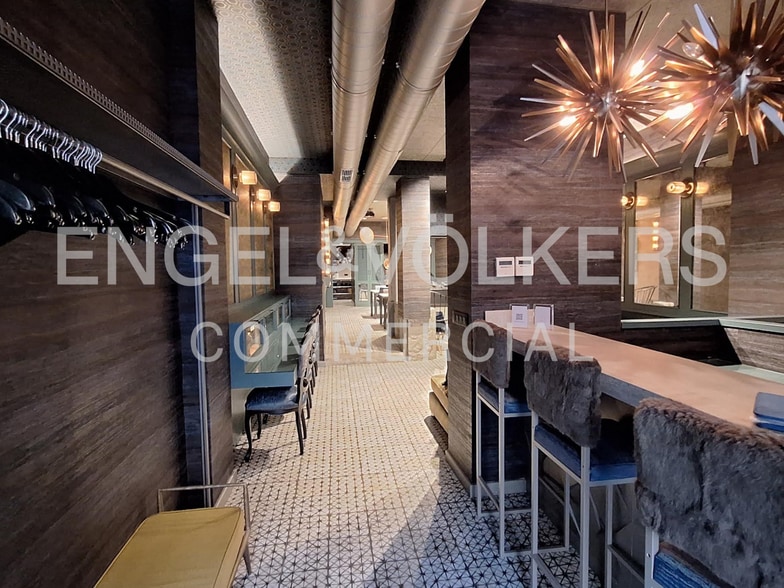 Retail in Madrid, Madrid to rent - Interior Photo - Image 3 of 3